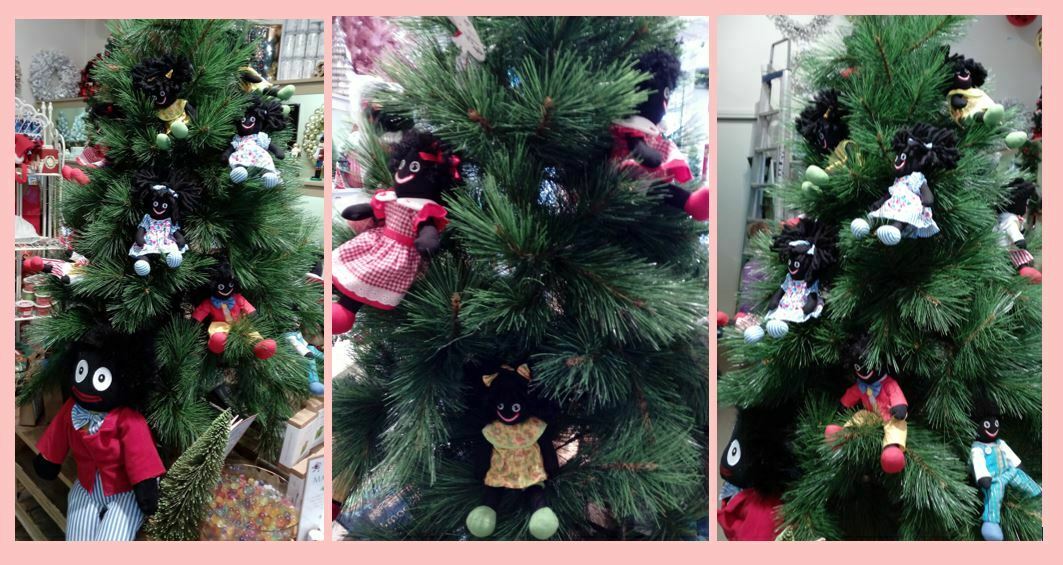 A Christmas tree decorated with golliwogs in 2017