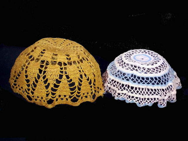 | love santa Two bowls made form lace doilys and glue