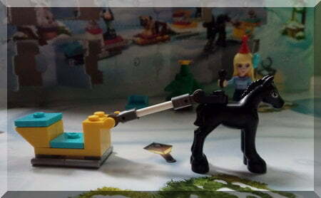 Lego horse pulling a one horse open sleigh