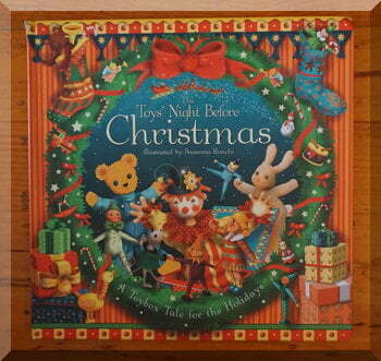 Front cover of The toys'night before Christmas picture book