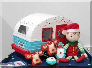 Alfo the Elf in front of his caravan