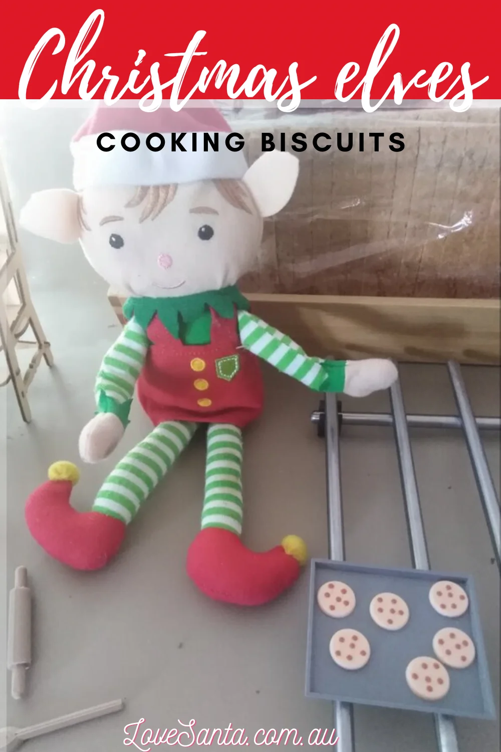Christmas elves cooking biscuits